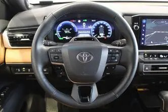 Toyota Camry, 2.5, 137 kW, гибрид, автомат, передний привод