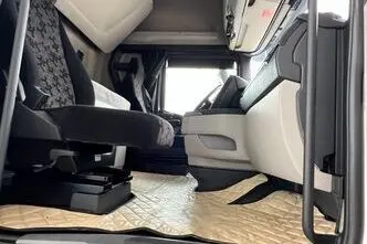 Scania S500, 12.7, 368 kW, diisel, automaat, tagavedu