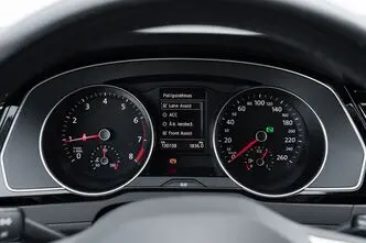 Volkswagen Passat, 1.5, 110 kW, bensiin, automaat, esivedu