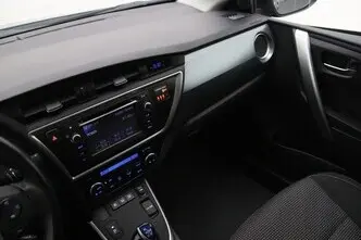 Toyota Auris, 1.8, 73 kW, hübriid, automaat, esivedu