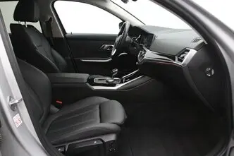 BMW 318, 2.0, 110 kW, diisel, automaat, tagavedu