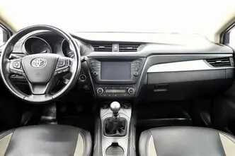 Toyota Avensis, 1.6, 111 kW, diisel, manuaal, esivedu