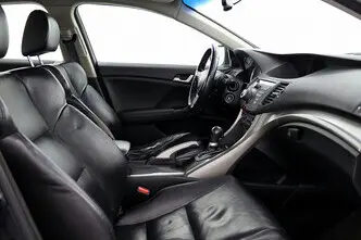 Honda Accord, 2.4, 201 kW, bensiin, automaat, esivedu