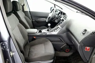 Peugeot 3008, 1.6, 111 kW, diesel, manual, front-wheel drive
