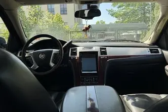 Cadillac Escalade, 6.2, 301 kW, bensiin, automaat, nelikvedu
