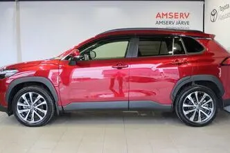 Toyota Corolla Cross, 2.0, 112 kW, гибрид, автомат, полный привод