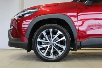 Toyota Corolla Cross, 2.0, 112 kW, гибрид, автомат, полный привод