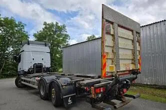Mercedes-Benz Actros, 390 kW, diesel, automatic