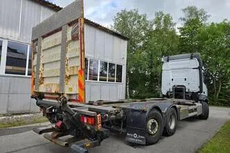 Mercedes-Benz Actros, 390 kW, diesel, automatic