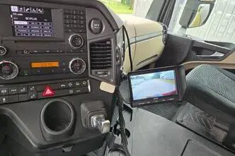 Mercedes-Benz Actros, 390 kW, diesel, automatic