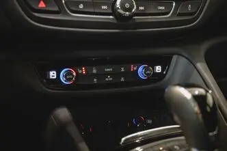 Opel Insignia, 2.0, 125 kW, diesel, automatic, front-wheel drive