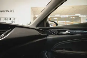 Opel Insignia, 2.0, 125 kW, diesel, automatic, front-wheel drive