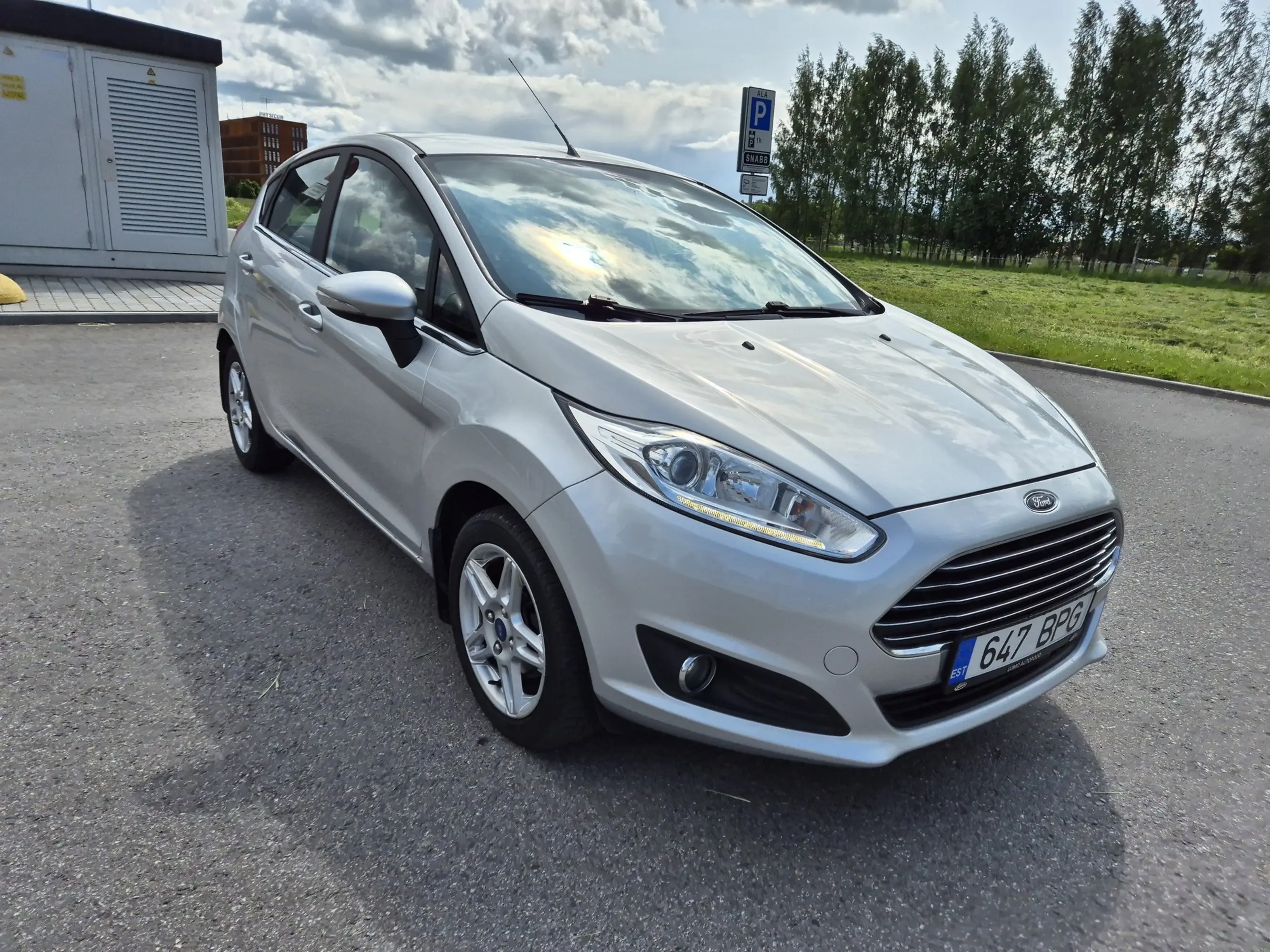 Ford Fiesta, 1.2, 60 kW, petrol, manual, front-wheel drive