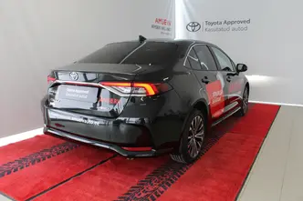 Toyota Corolla, 1.8, 72 kW, гибрид, автомат, передний привод