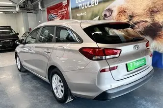 Hyundai i30, 1.4, 103 kW, бензин, автомат, передний привод