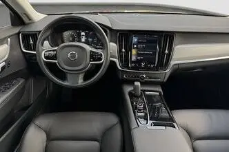 Volvo V90, 2.0, 186 kW, plug-in hybrid, automatic, four-wheel drive