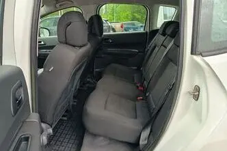 Peugeot 3008, 1.6, 87 kW, бензин, механическая, передний привод