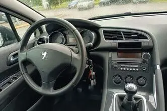 Peugeot 3008, 1.6, 87 kW, бензин, механическая, передний привод