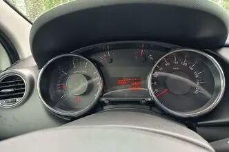 Peugeot 3008, 1.6, 87 kW, бензин, механическая, передний привод