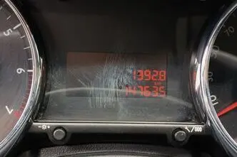 Peugeot 3008, 1.6, 87 kW, бензин, механическая, передний привод