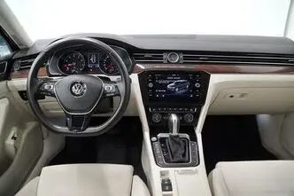 Volkswagen Passat, 2.0, 162 kW, bensiin, automaat, esivedu