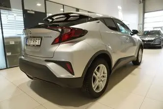 Toyota C-HR, 1.8, 72 kW, hybrid, automatic, front-wheel drive