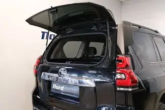 Toyota Land Cruiser, 2.8, 130 kW, diisel, automaat, nelikvedu