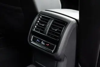 Volkswagen Passat, 1.4, 160 kW, bensiin, automaat, esivedu