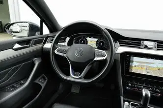 Volkswagen Passat, 1.4, 160 kW, bensiin, automaat, esivedu