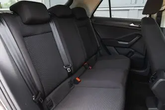 Volkswagen T-Roc, 1.0, 85 kW, bensiin, manuaal, esivedu