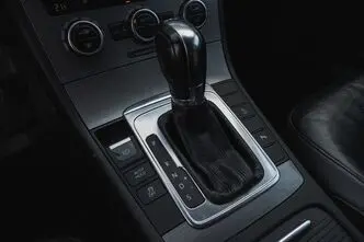 Volkswagen Passat, 2.0, 103 kW, bensiin, automaat