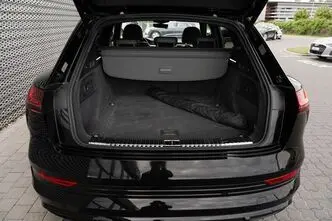 Audi e-tron, 230 kW, elekter, automaat, nelikvedu