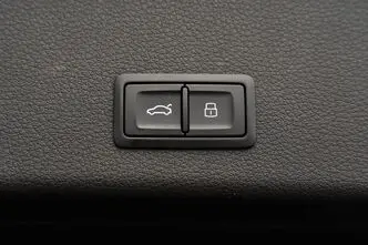 Audi e-tron, 230 kW, elekter, automaat, nelikvedu