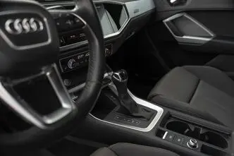 Audi Q3, 2.0, 138 kW, bensiin, automaat, nelikvedu