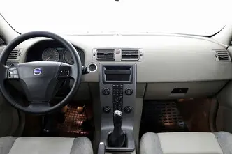 Volvo V50, 2.0, 100 kW, diesel, manual, front-wheel drive