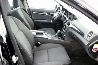 Mercedes-Benz C 220, 2.1, 169 kW, diisel, automaat, tagavedu