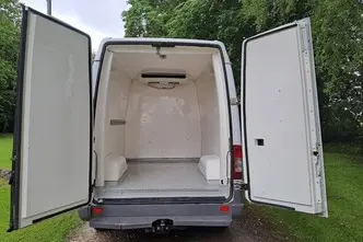 Mercedes-Benz Sprinter, 2.1, 60 kW, diesel, rear-wheel drive