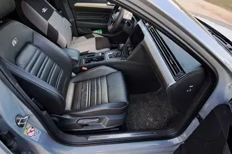 Volkswagen Passat, 2.0, 200 kW, petrol, automatic, four-wheel drive