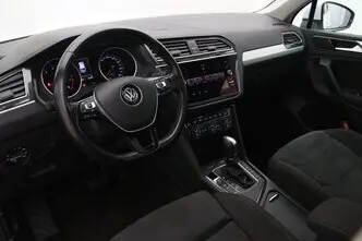 Volkswagen Tiguan, 1.4, 110 kW, bensiin, automaat, esivedu