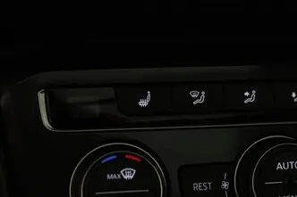 Volkswagen Tiguan, 1.4, 110 kW, bensiin, automaat, esivedu