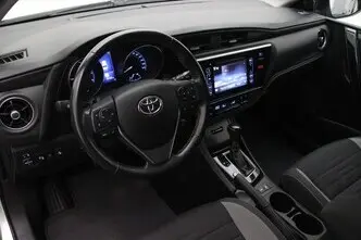 Toyota Auris, 1.6, 97 kW, bensiin, automaat, esivedu