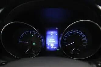 Toyota Auris, 1.6, 97 kW, bensiin, automaat, esivedu
