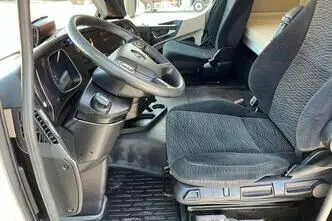 Mercedes-Benz Actros, 330 kW, diesel, automatic