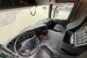 Scania P, 265 kW, diesel, automatic