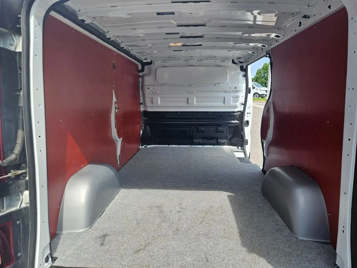 Renault Trafic, 2.0, 110 kW, diisel, automaat, esivedu