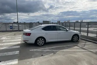 Škoda Superb, 1.4, 110 kW, bensiin, automaat, esivedu