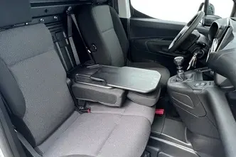 Toyota Proace City, 1.5, 75 kW, дизель, механическая, передний привод