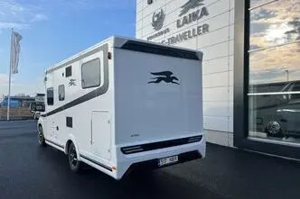 Laika Kosmo, 2.2, 103 kW, дизель, механическая, передний привод