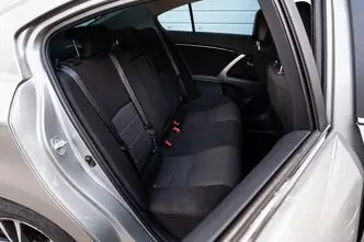 Toyota Avensis, 1.8, 107 kW, bensiin, automaat, esivedu