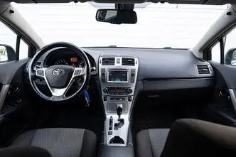 Toyota Avensis, 1.8, 107 kW, bensiin, automaat, esivedu